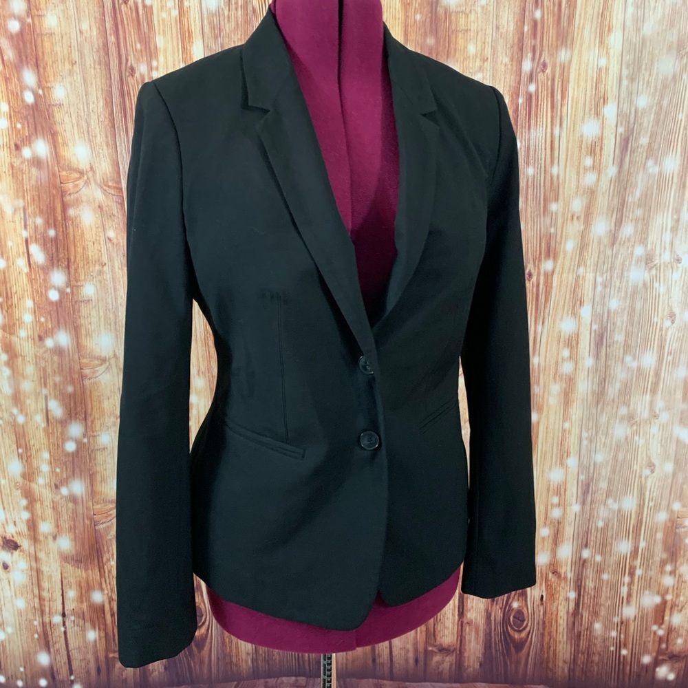 The Limited Black Collection Blazer Size 10. Two Front Pockets. Like New